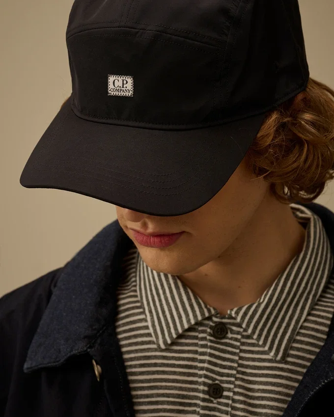 Chrome-R Cap