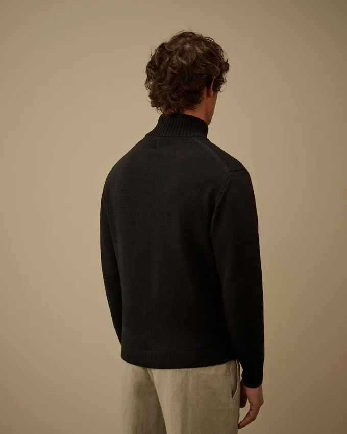 Compact Cotton Zipped Cardigan