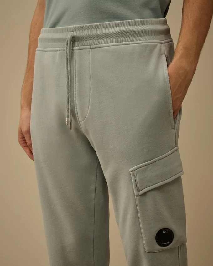 Cotton Diagonal Fleece Cargo Lens Sweatpants