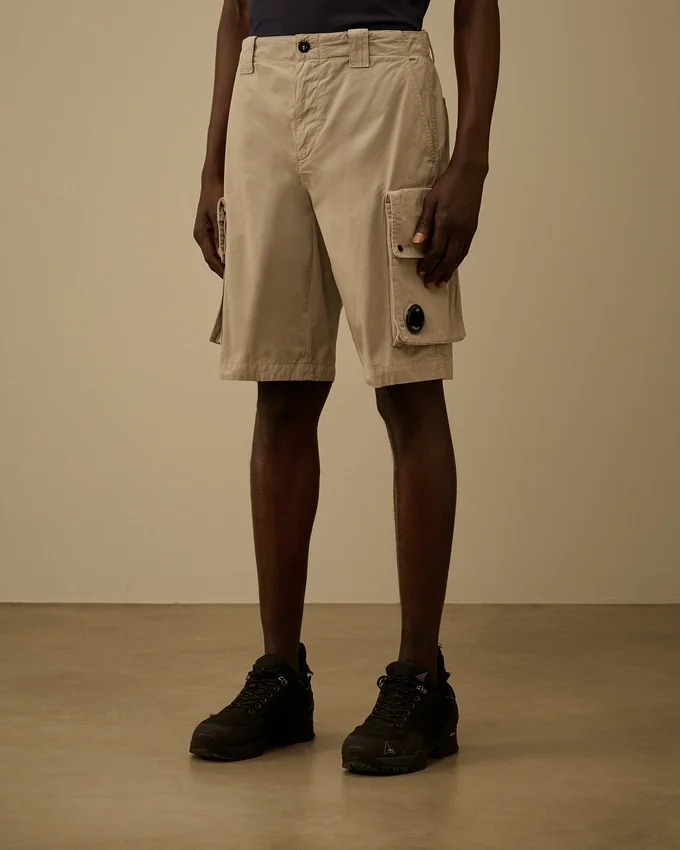 Cotton Gabardine Lens Cargo Shorts