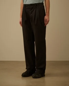 Cotton Gabardine Loose Pinces Pants