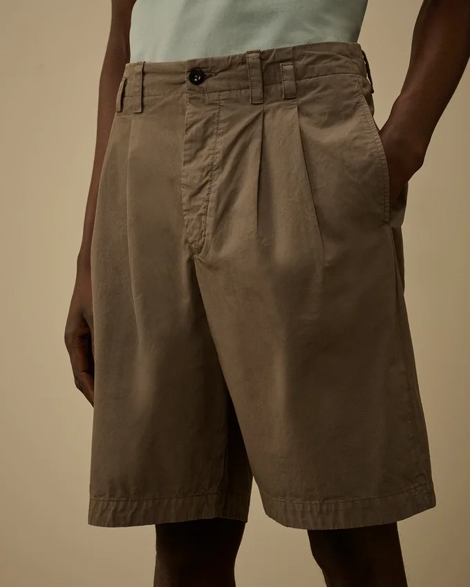 Cotton Gabardine Loose Pinces Shorts