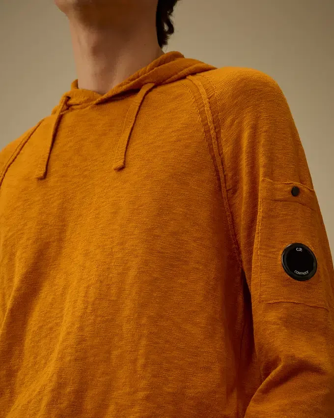 Cotton/Nylon Hooded Lens Sweater