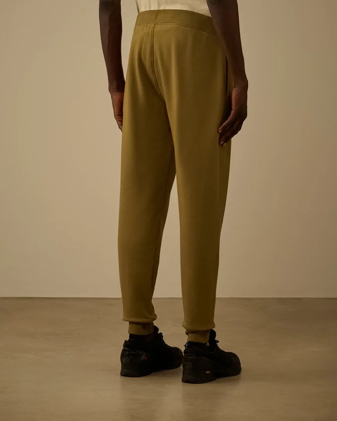 Diagonal Raised Fleece Cargo Lens Sweatpants