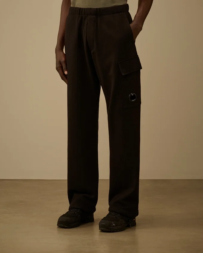 Diagonal Raised Fleece Cargo Sweatpants