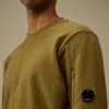 Diagonal Raised Fleece Crewneck Lens Sweatshirt