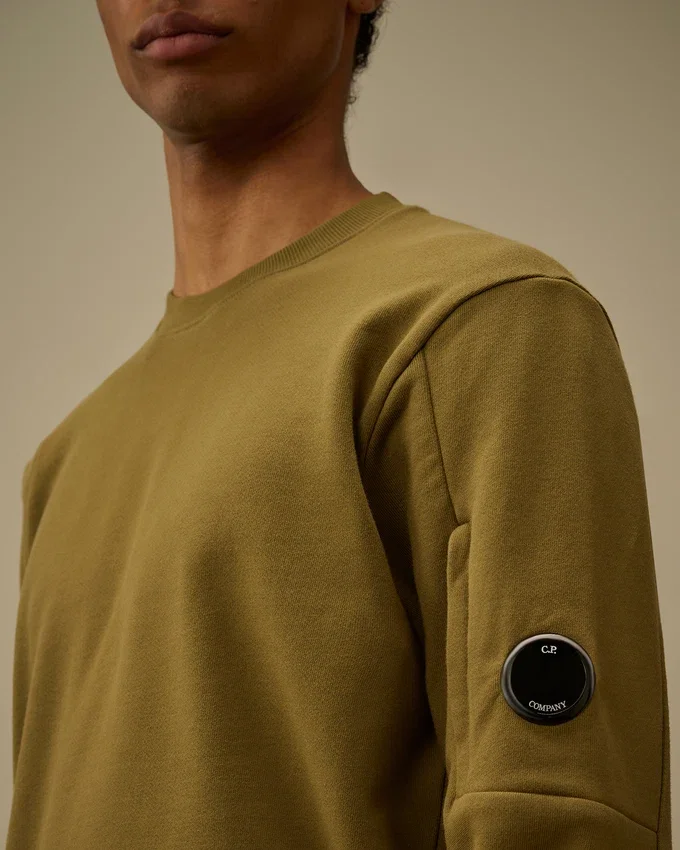 Diagonal Raised Fleece Crewneck Lens Sweatshirt