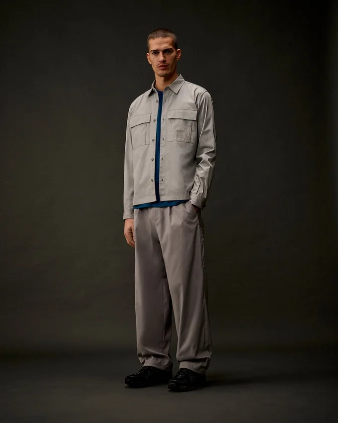 Metropolis Series Gabardine Long Sleeve Button Shirt