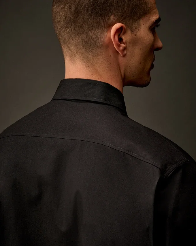 Metropolis Series Gabardine Short Sleeve Button Shirt