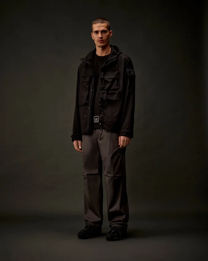 Metropolis Series HyST Foldable Hood Jacket