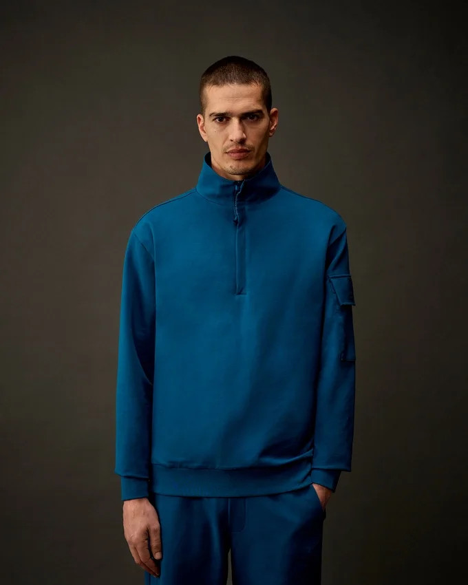 Metropolis Series Stretch Fleece Half Zip Sweatshirt