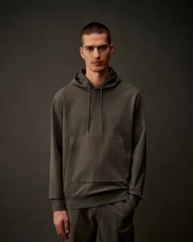 Metropolis Series Stretch Fleece Hooded Sweatshirt