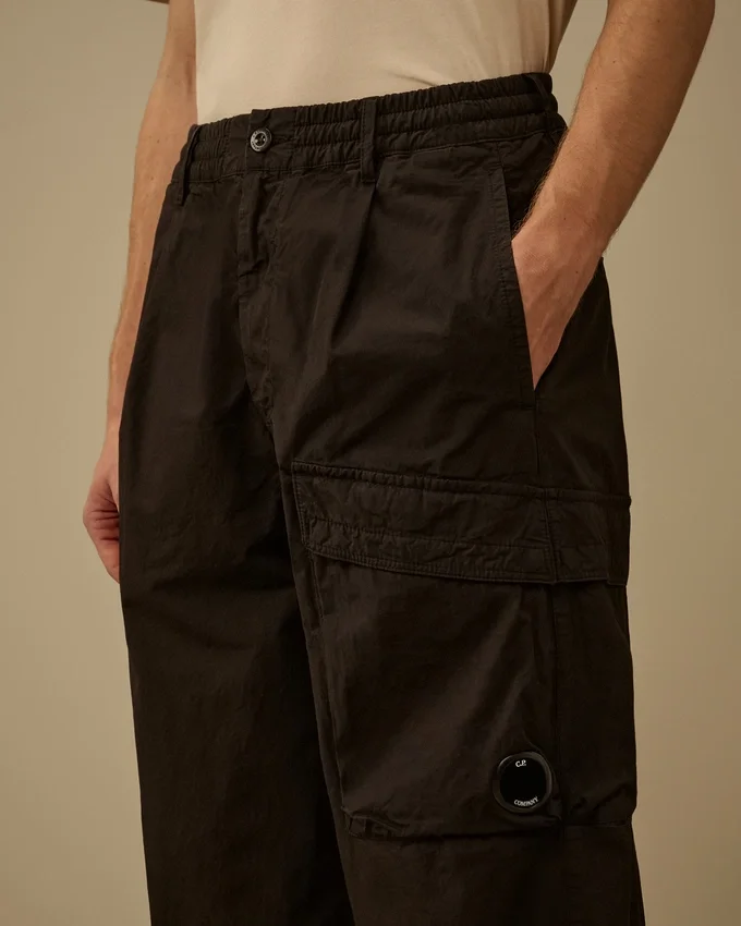 Micro-Reps Boxy Leg Pocket Lens Pants