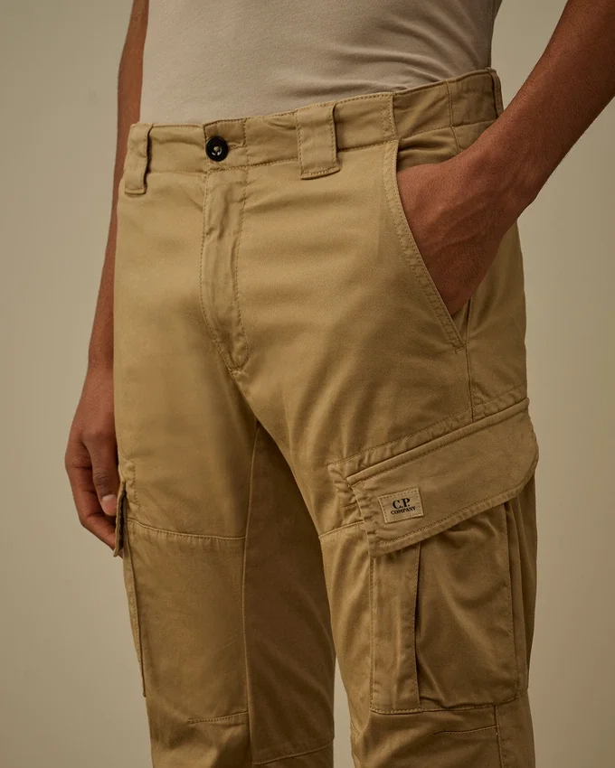 Stretch Sateen Ergonomic Logo Cargo Pants